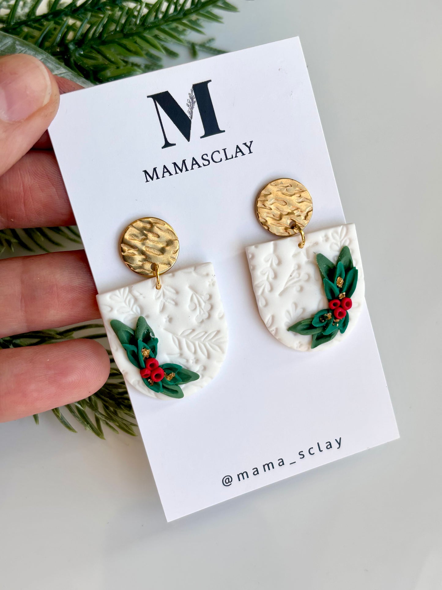 Holly Detailed Earrings