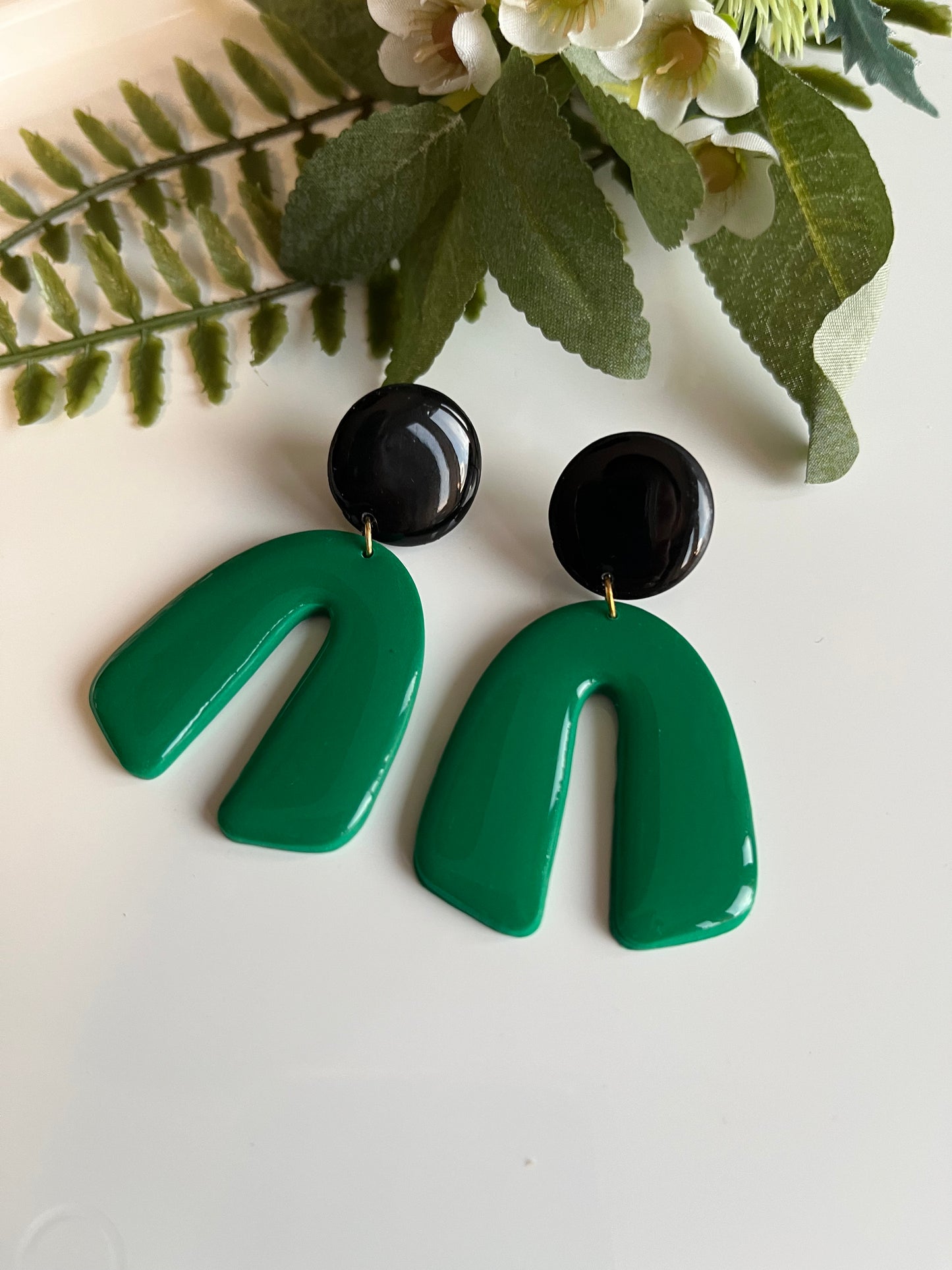 Emerald Arch Earrings