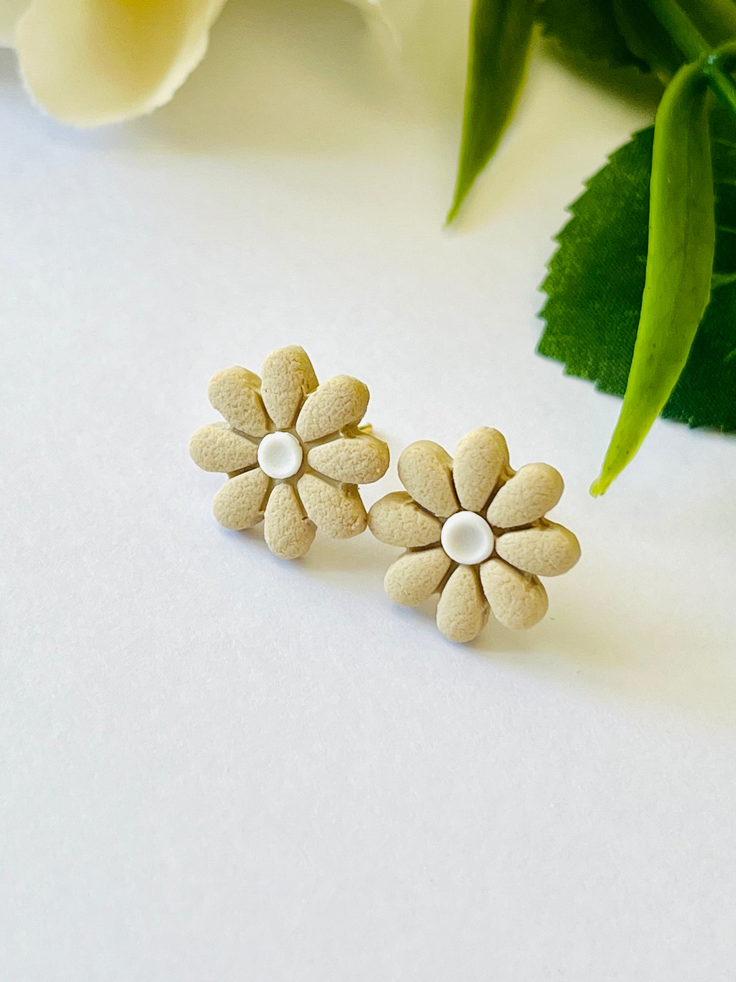 Neutral Flower Studs