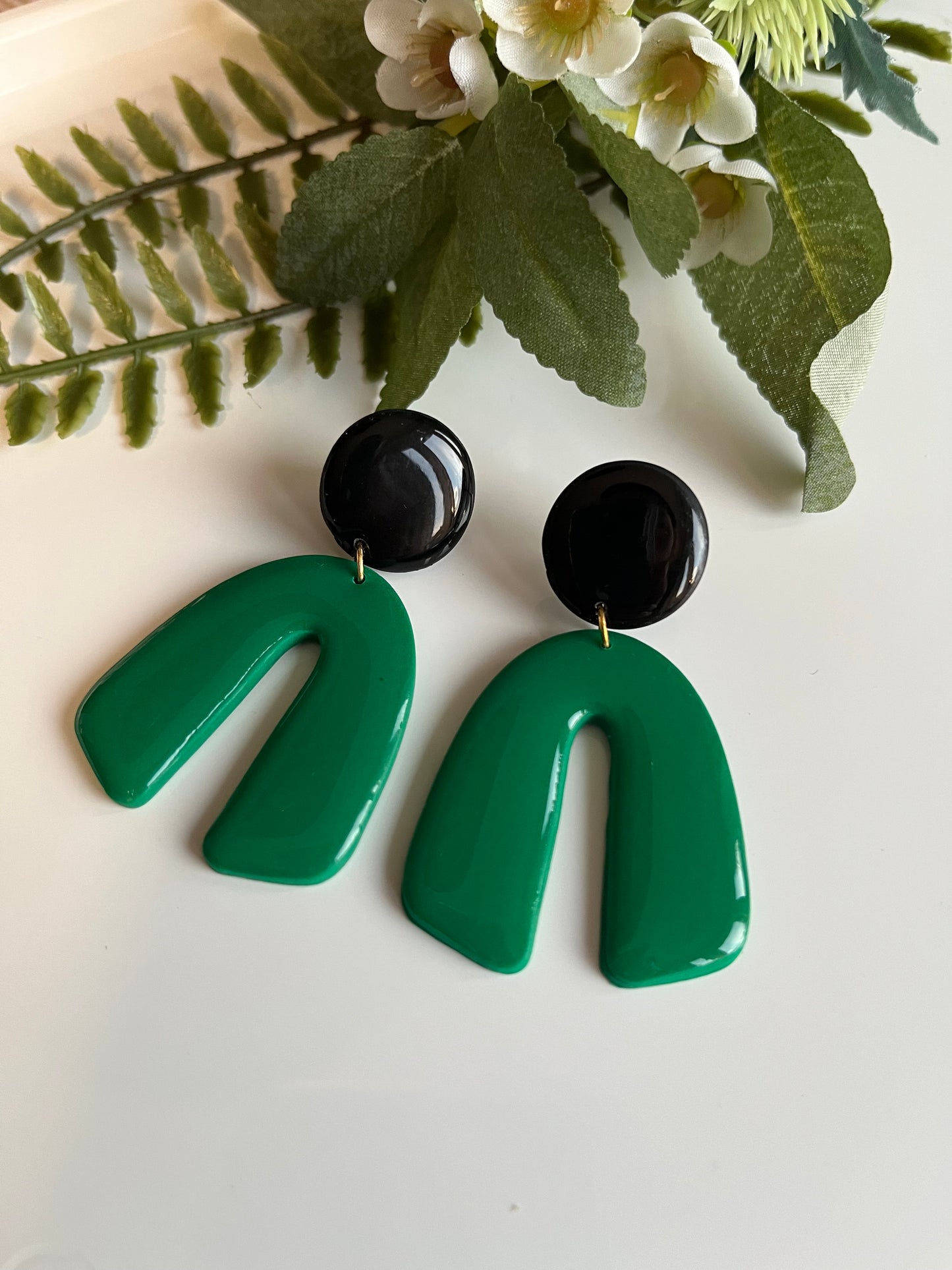 Emerald Arch Earrings