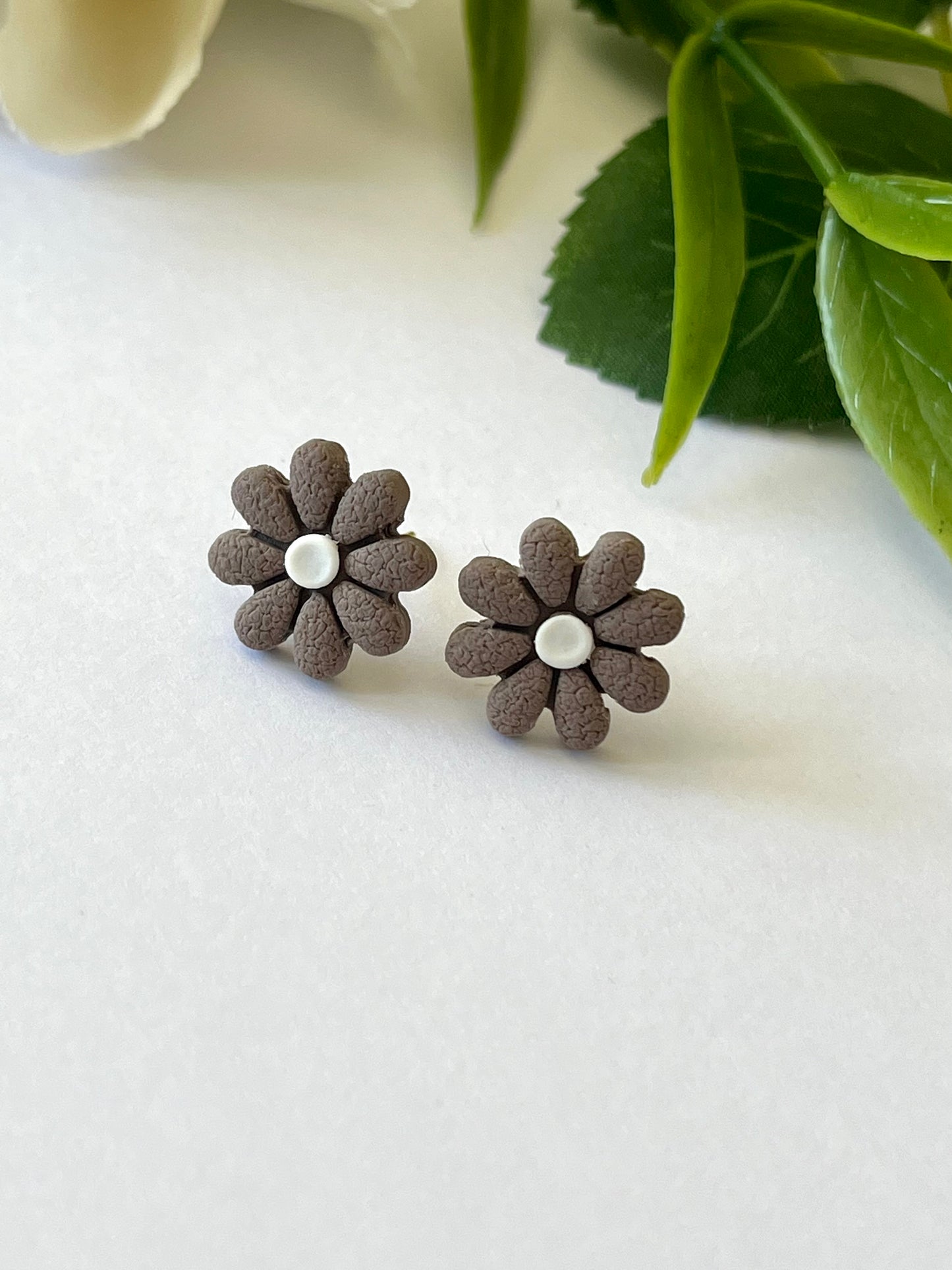 Neutral Flower Studs